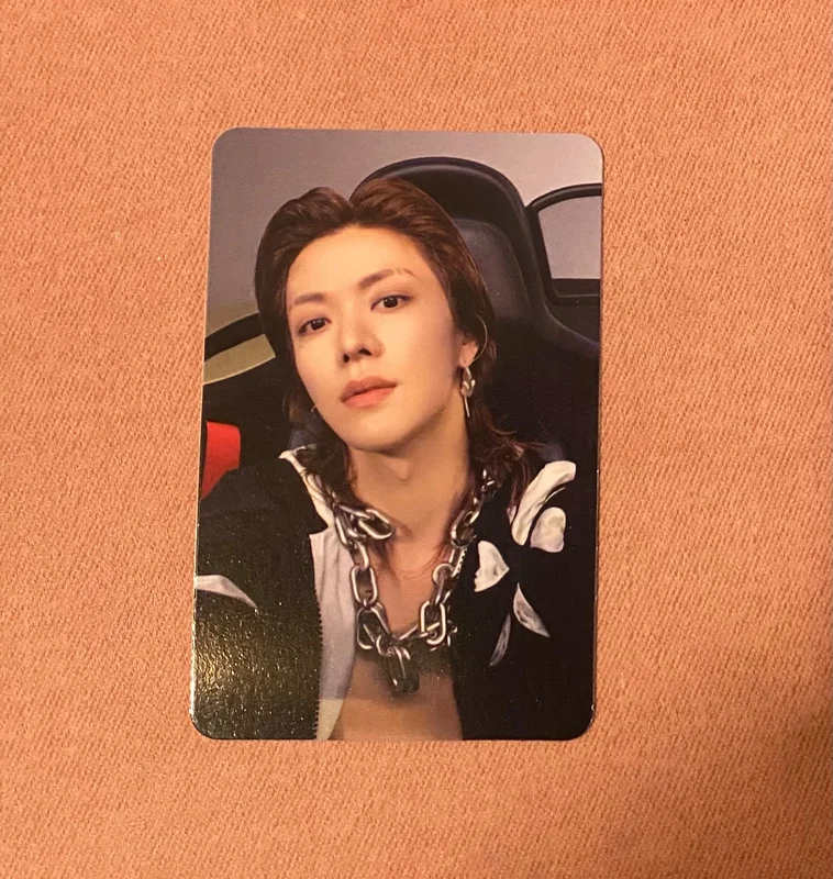 2 Baddies Photobook Ver. FASTER Ver.