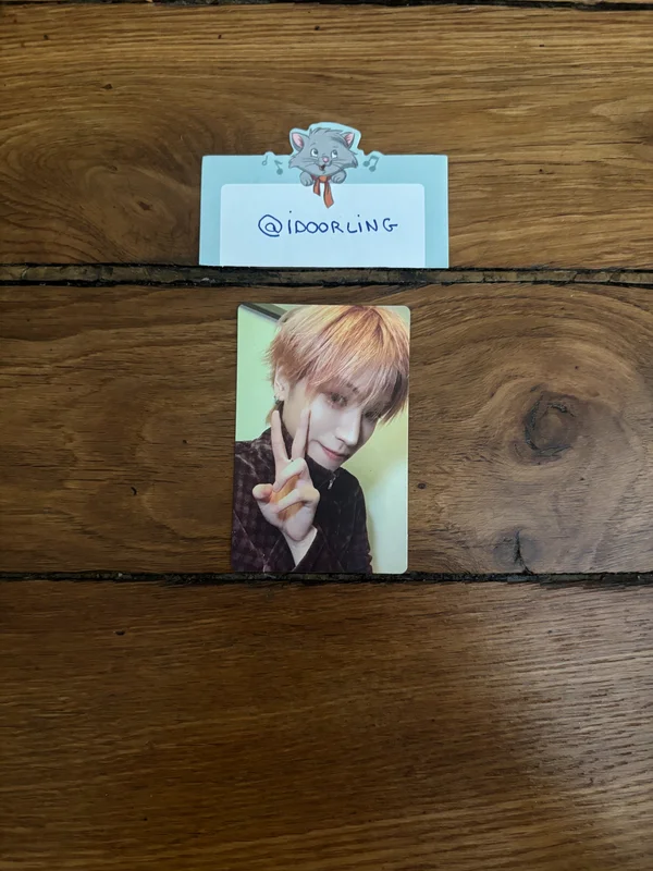 HOME Weverse Albums ver.