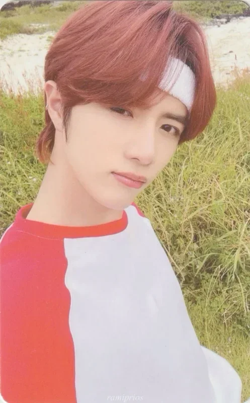 Season of TXT: Midsummer Sunrise Red ver.