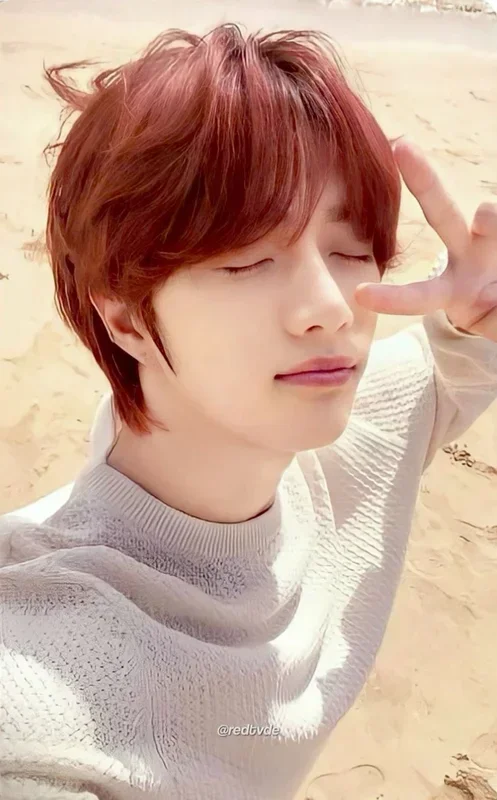 Season of TXT: Midsummer Sky Blue ver.