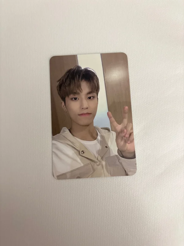 THE FIRST STEP : CHAPTER ONE BLACK ver.