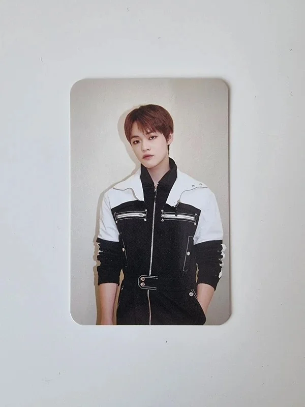 NCT DREAM TOUR THE DREAM SHOW PHOTO BOOK & LIVE Album