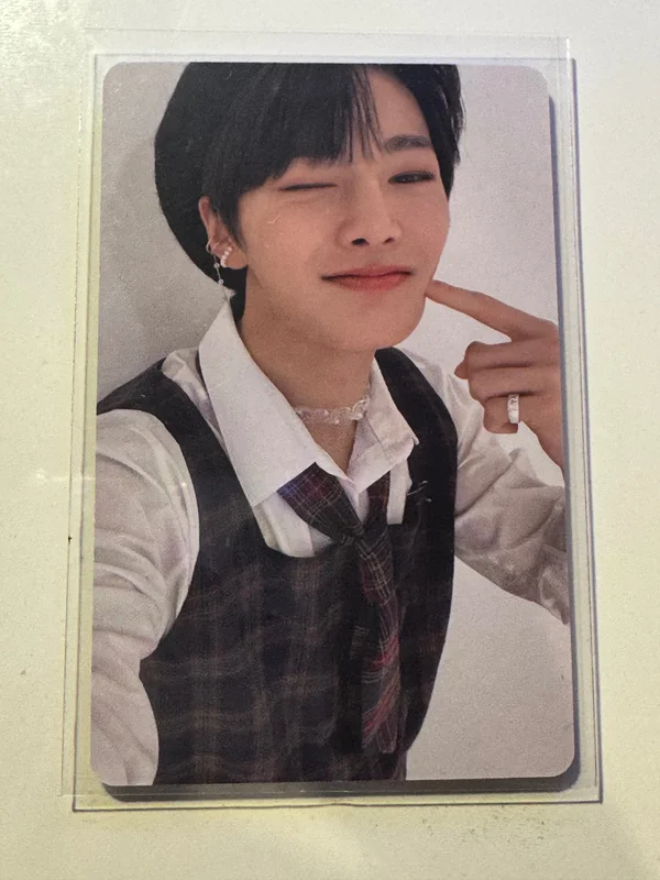 Christmas EveL I.N Photobook VER.