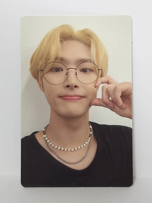 SPIN OFF : FROM THE WITNESS hello82