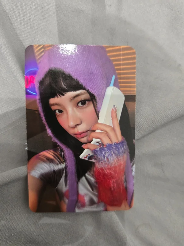Girls Will Be Girls PHOTOBOOK Ver.