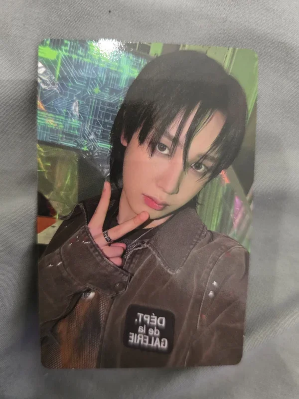 HOUSE OF TRICKY : WRECKING THE HOUSE KEYRING ver.
