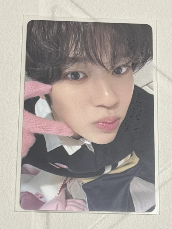 2024 PINK CHRISTMAS PHOTO CARD RANDOM PACK