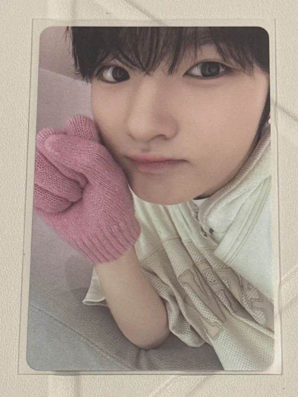 2024 PINK CHRISTMAS PHOTO CARD RANDOM PACK