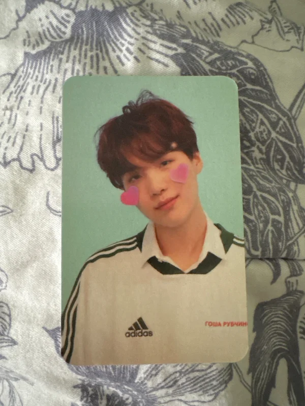 LOVE YOURSELF 'Answer'