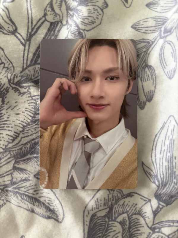 FML Faded Mono Life Ver.