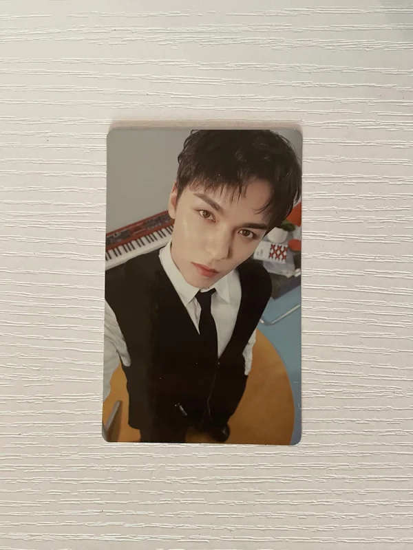 17 IS RIGHT HERE WEVERSE