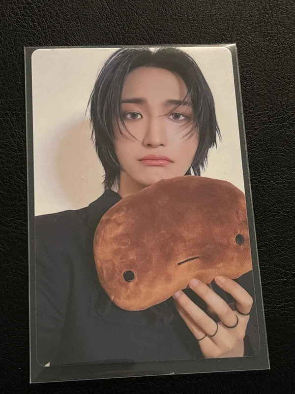 GOLDEN HOUR : Part.2 hello82 POP-UP Exclusive