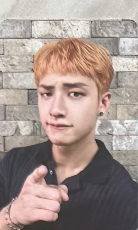 NOEASY DOUBLE SIDE BANG CHAN