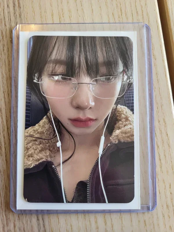 Pocamarket, aespa KARINA Armageddon Europe Exclusive K-pop Photocard