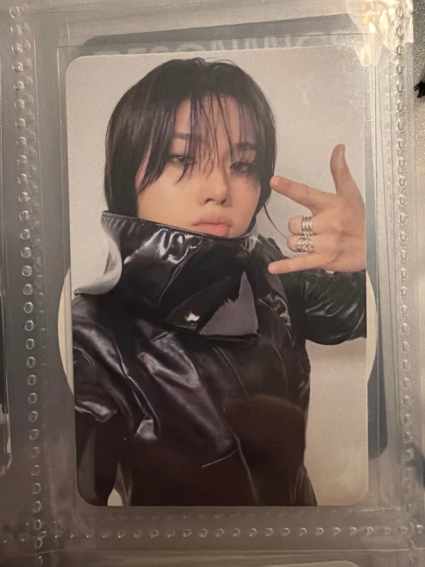 DEAD AND Illustration Keyring ver.
