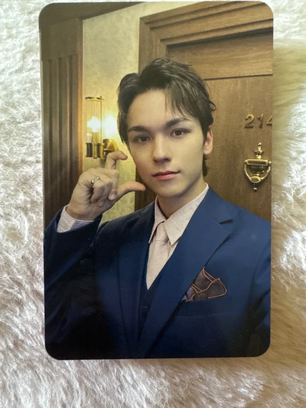 SPILL THE FEELS CARAT Ver.