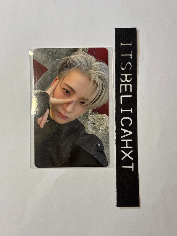 We on Fire LIMITED/STANDARD EDITION SHOWCASE Weverse PICK-UP (ALBUM)