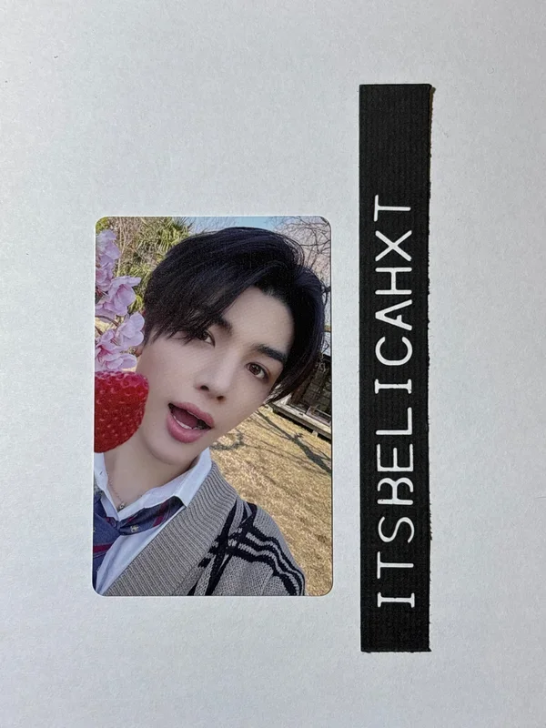 Go in Blind WEVERSE JAPAN LUCKY DRAW