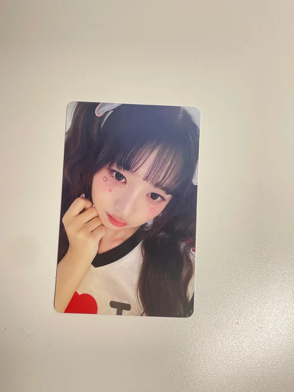 ALIVE Member Solo Jacket