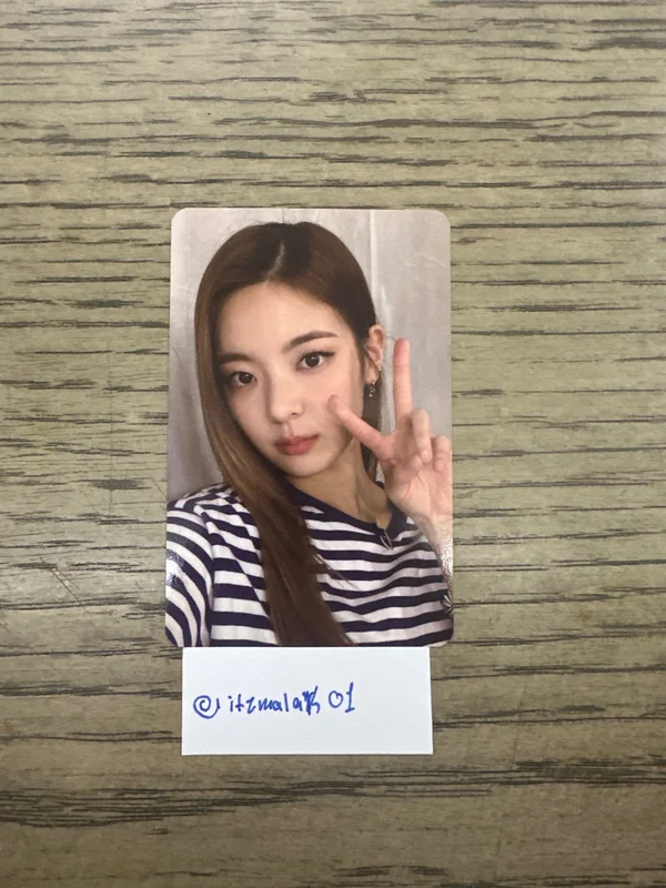 ITZY | LIA Checkmate ktown4u pob