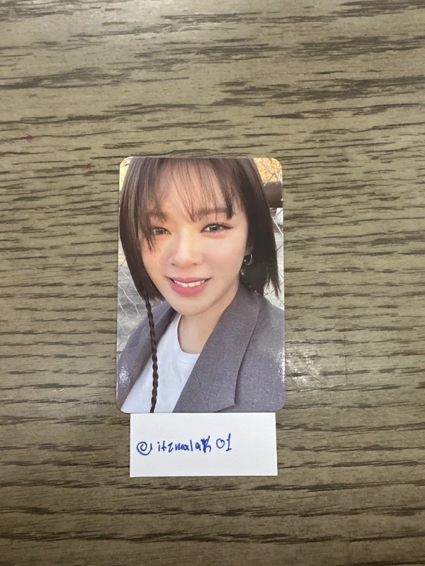TWICE | JEONGYEON Ready to be photocard