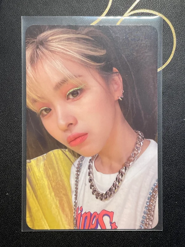 CRAZY IN LOVE Special Edition PHOTOBOOK ver.