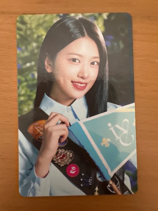 2025 IVE THE 3RD FAN CONCERT [IVE SCOUT] RANDOM POHTOCARD PACK
