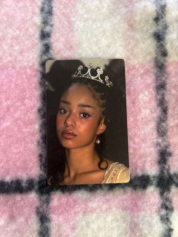 SIS (Soft Is Strong) Target Exclusive/HMV