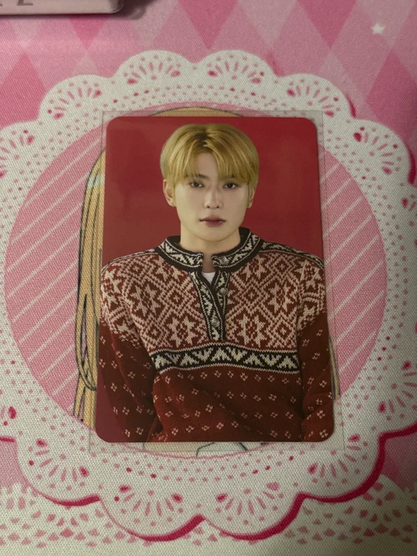 NCT ZONE POP-UP SPACE COUPON CARD CHRISTMAS ver.