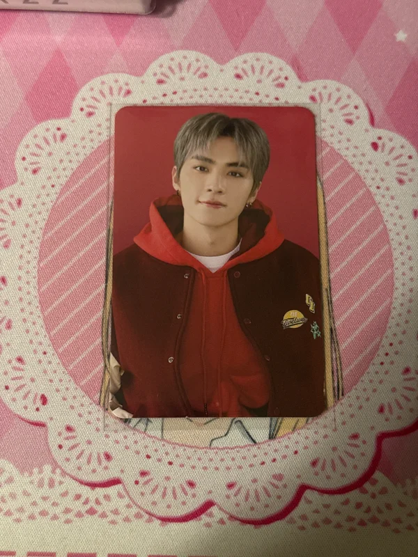 NCT ZONE POP-UP SPACE COUPON CARD CHRISTMAS ver.