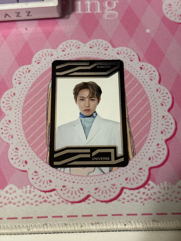 Universe Jewel Case Ver. Universe Card