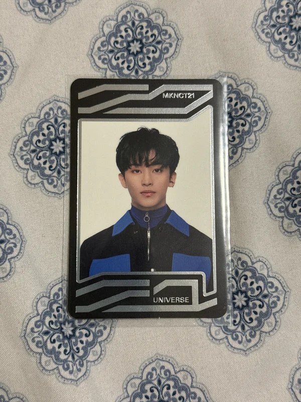 Universe Jewel Case ver. UNIVERSE CARD