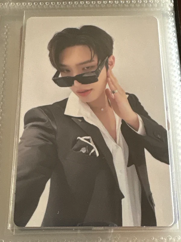 GOLDEN HOUR : Part.1 US Exclusive