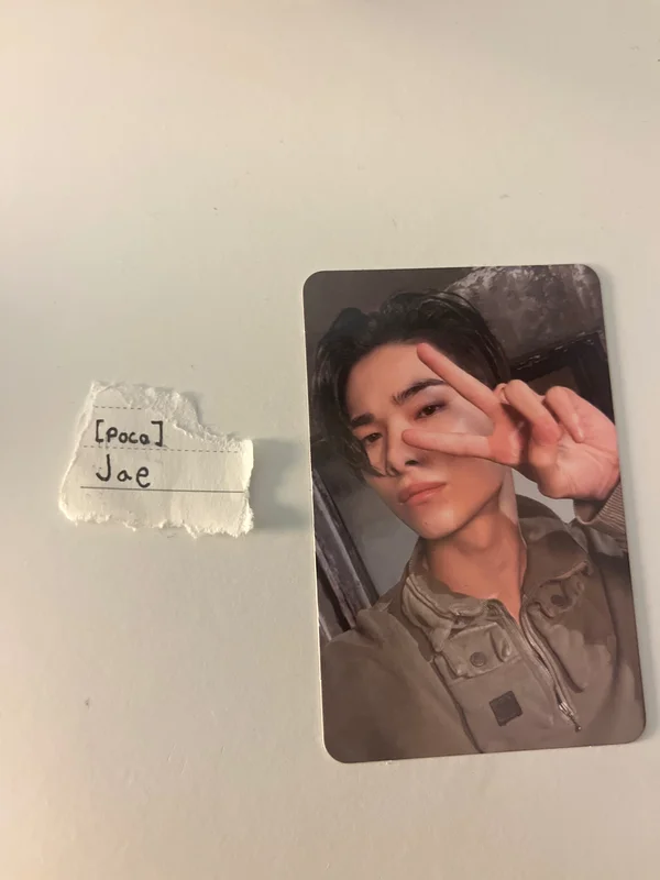 ROMANCE : UNTOLD KPOP MERCH