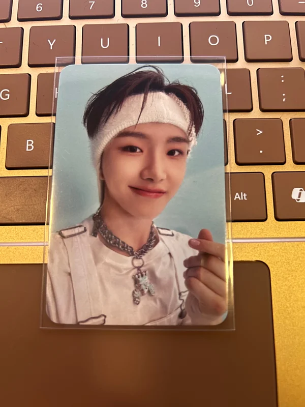 1st EP [WHY..] DEAR MY MUSE LUCKY DRAW