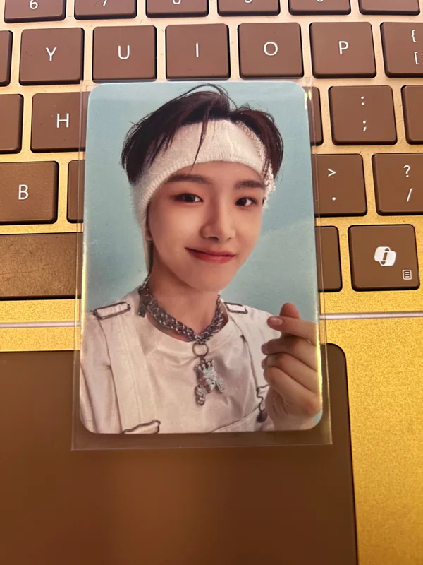 1st EP [WHY..] DEAR MY MUSE LUCKY DRAW