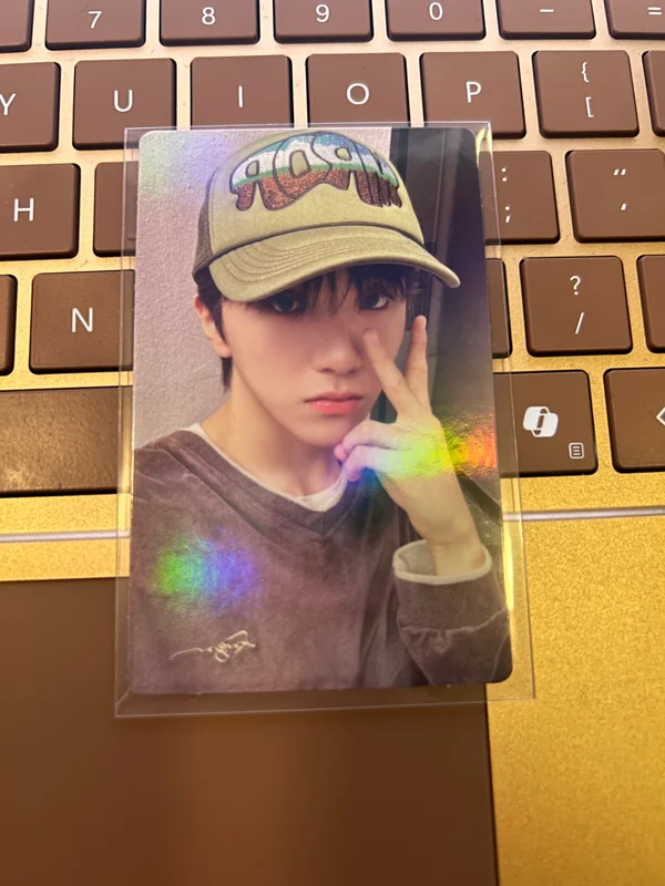 1st EP [WHY..] LETTER ver. WEVERSE