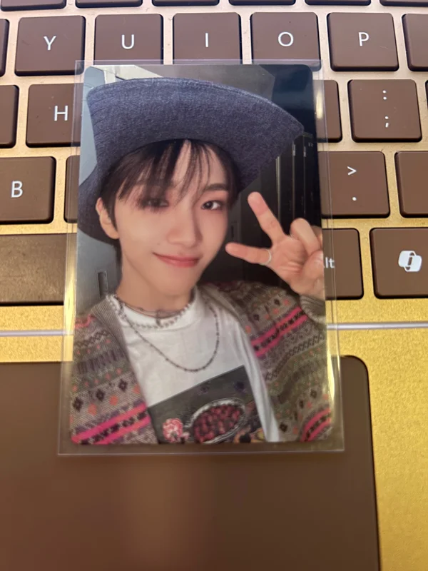 1st EP [WHY..] WEVERSE