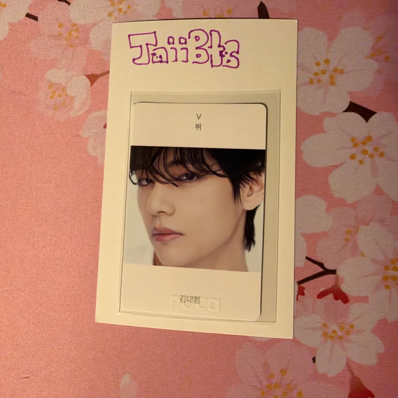 BTS V BEYOND THE STORY