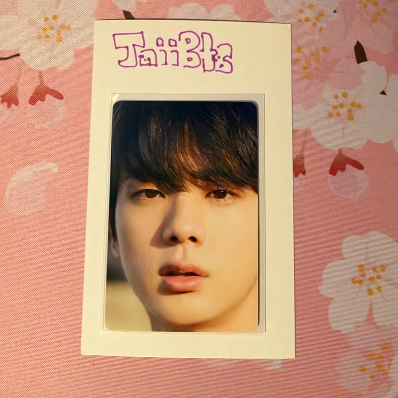 DICON PHOTOCARD 101 : CUSTOM BOOK / BEHIND BTS since 2018 (2018-2021 in USA)
