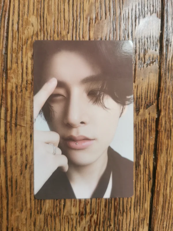 HYBE INSIGHT ENHYPEN Exhibition UNSEEN RAMDOM PHOTO CARD