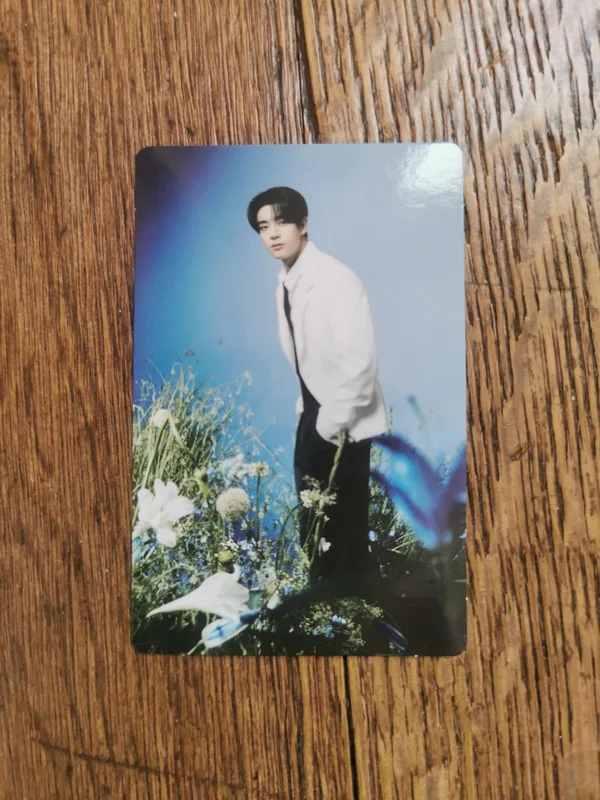 ENHYPEN WORLD TOUR WALK THE LINE : FINAL Trading Card