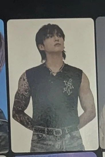 GOLDEN Target Exclusive