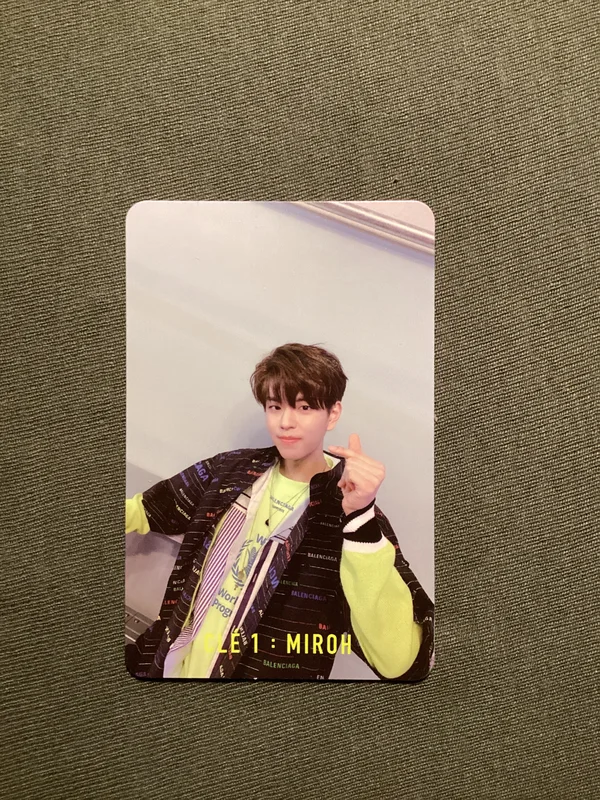 Cl 1 : Miroh