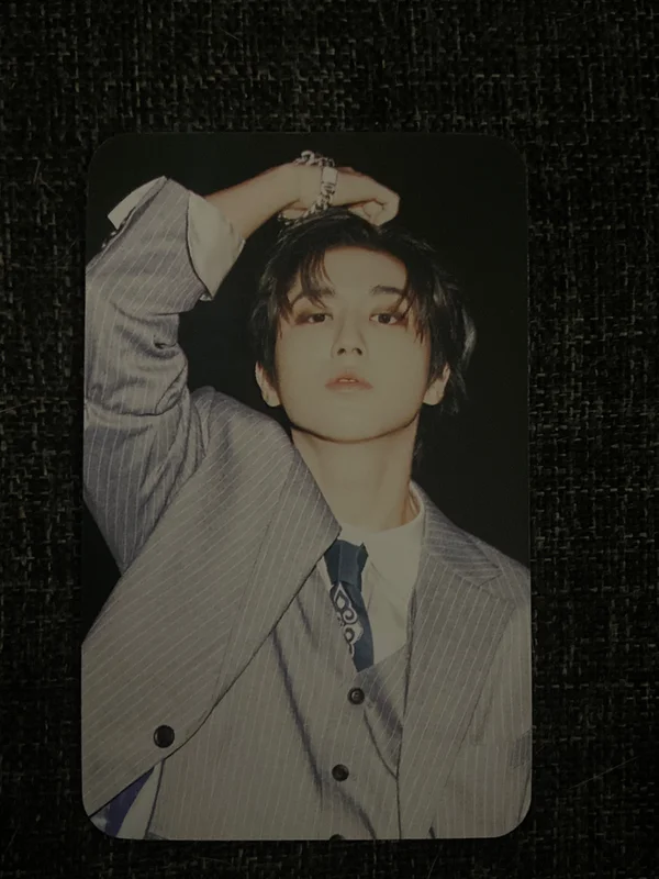 (HOP) Barnes & Noble Exclusive