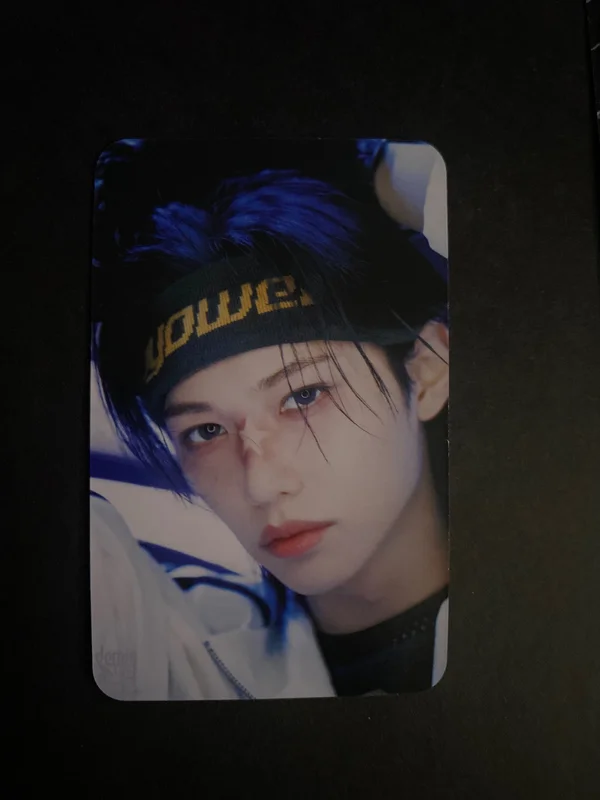 Stray Kids World Tour dominATE JAPAN POPUP STORE RANDOM TRADING CARD