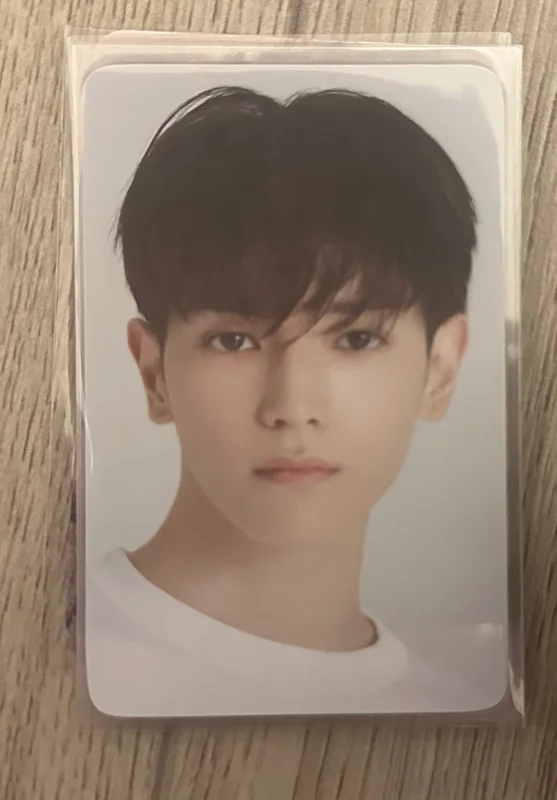 2022 SEASON'S GREETINGS KTOWN4U