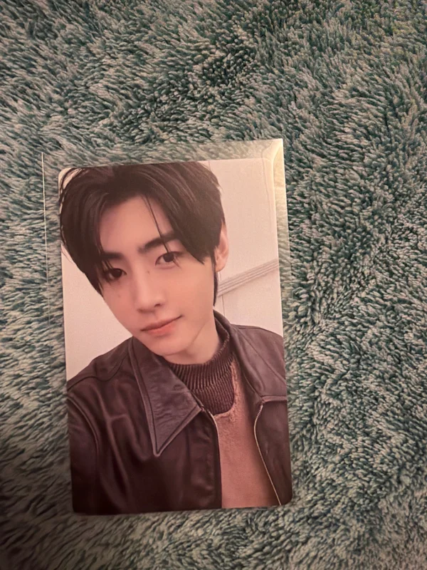 ROMANCE : UNTOLD Weverse Albums Ver.