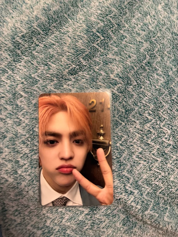 SPILL THE FEELS CARAT Ver.