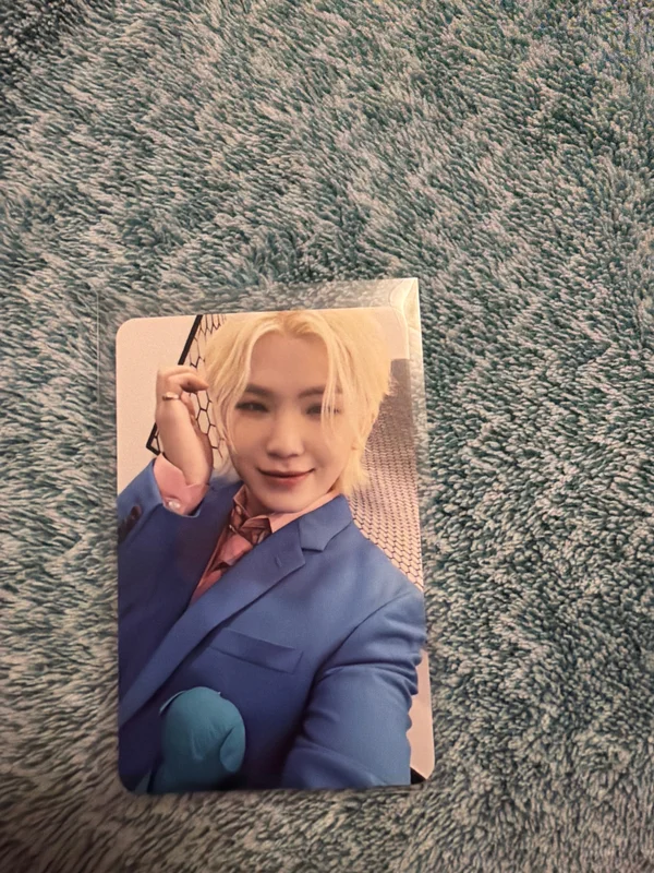 SPILL THE FEELS CARAT Ver.